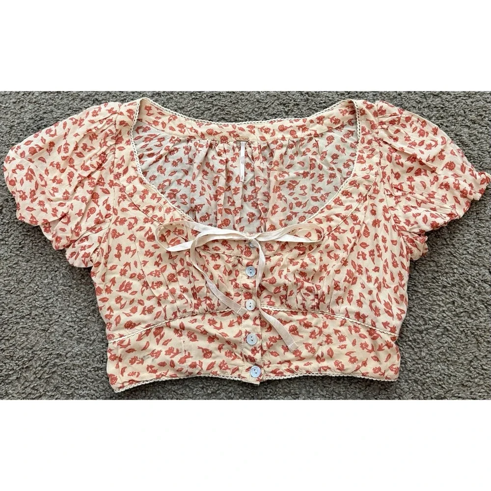 Free People Easy To Love Tea Floral Cropped‎ Short Sleeve Top Small